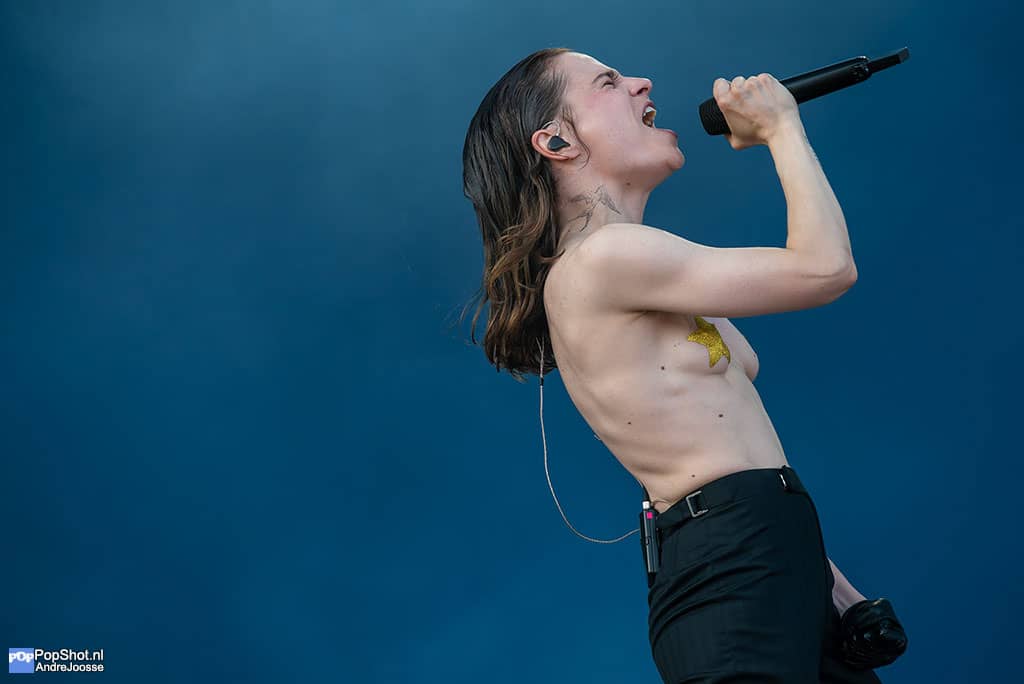 Christine And The Queens Popshot Nl